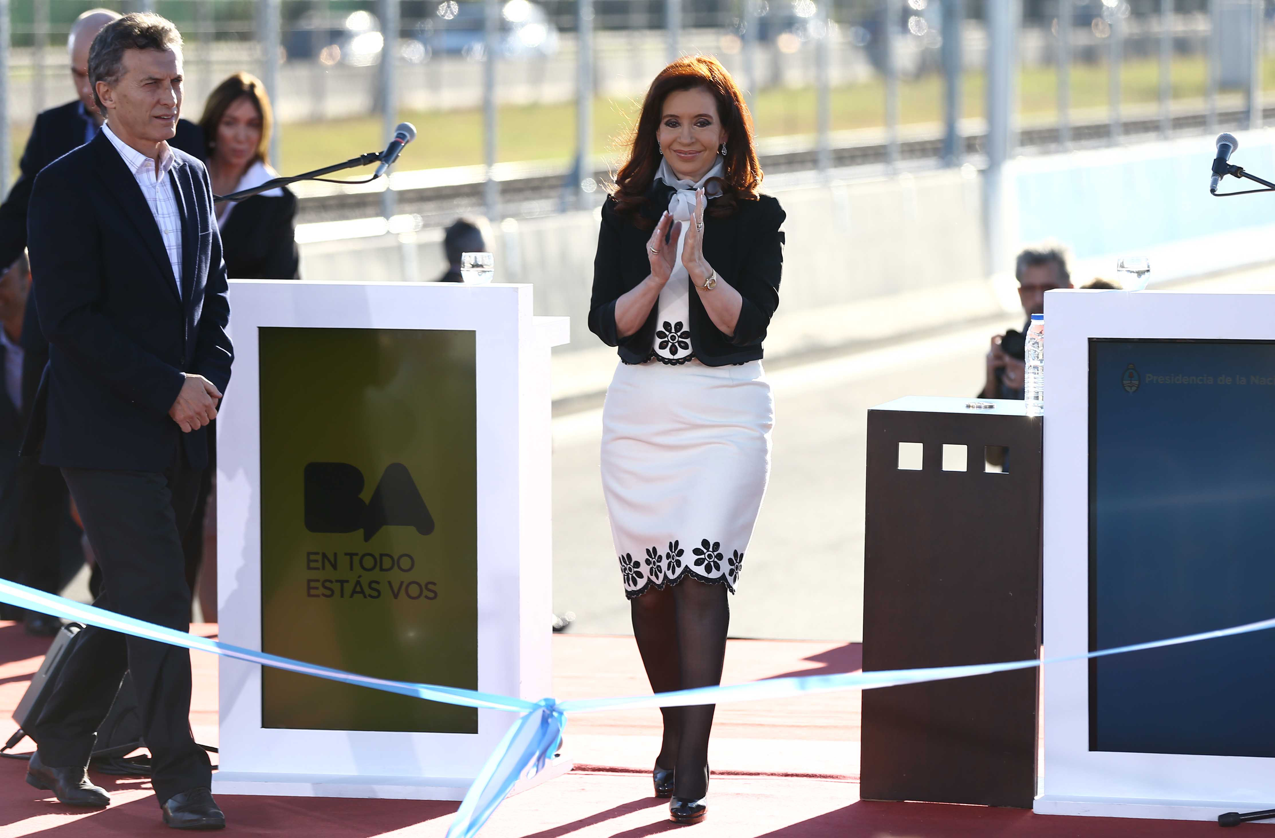 Inauguración Del último Tramo De La Autopista Dr Arturo Humberto Illia Cristina Fernandez De 0513